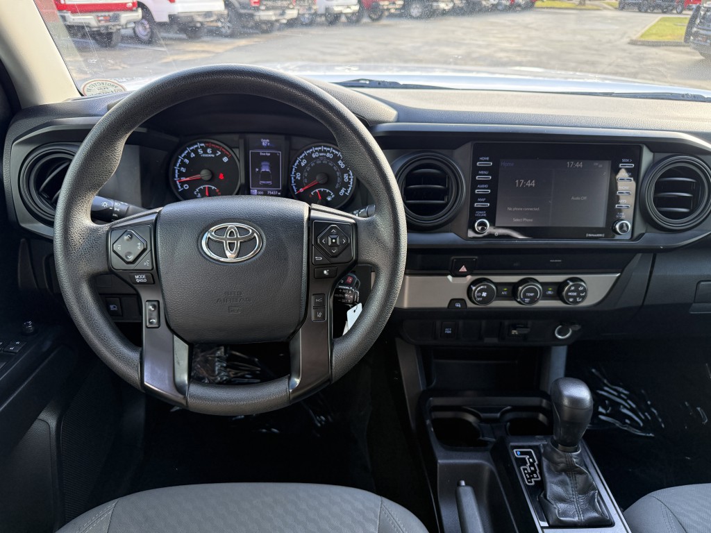2020 Toyota Tacoma Image 14