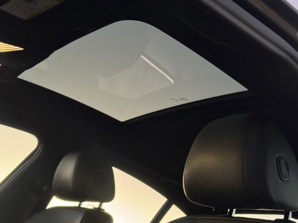 2021 BMW 5 Series Image 29