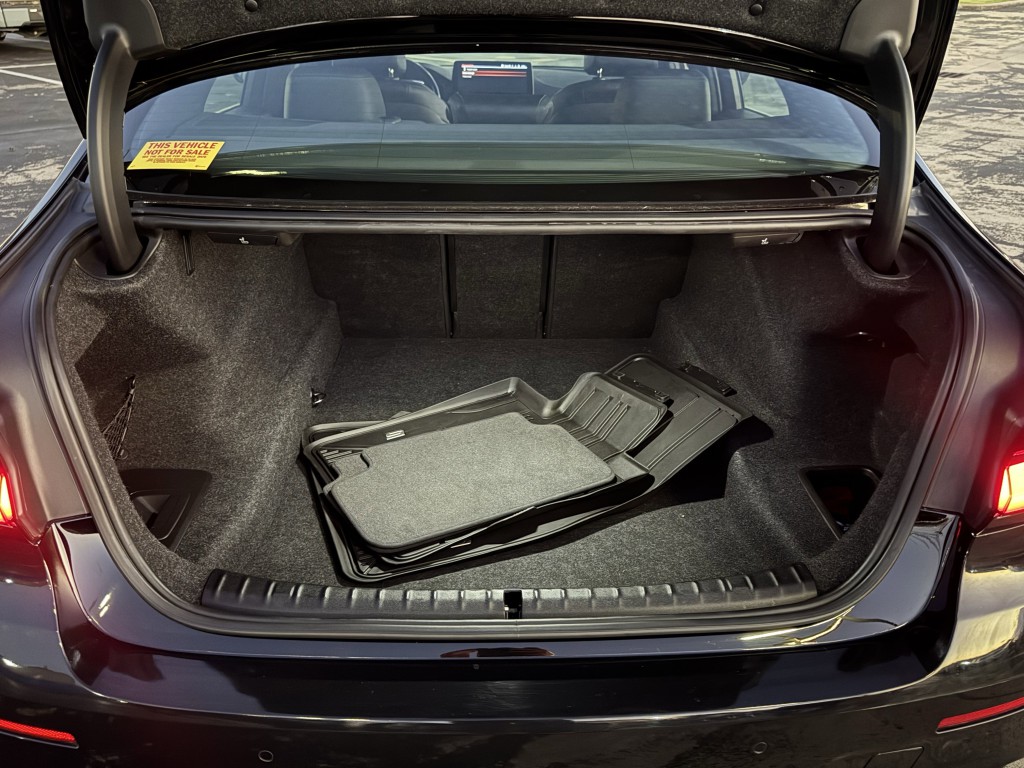 2021 BMW 5 Series Image 30