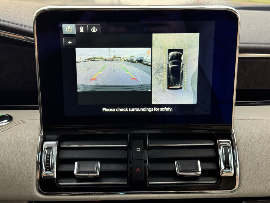 2020 Lincoln Navigator Image 21