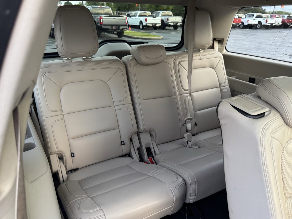 2020 Lincoln Navigator Image 31