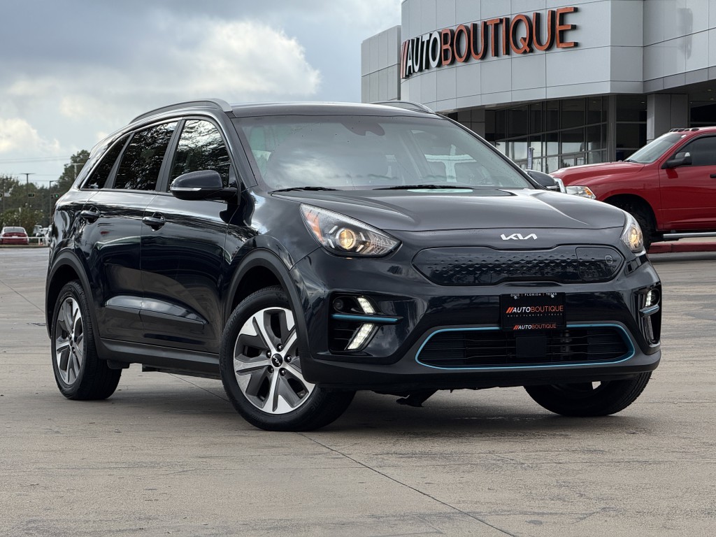 2022 Kia Niro Image 3