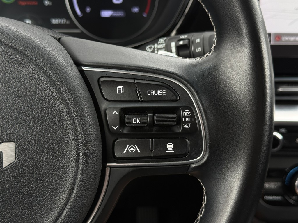 2022 Kia Niro Image 18