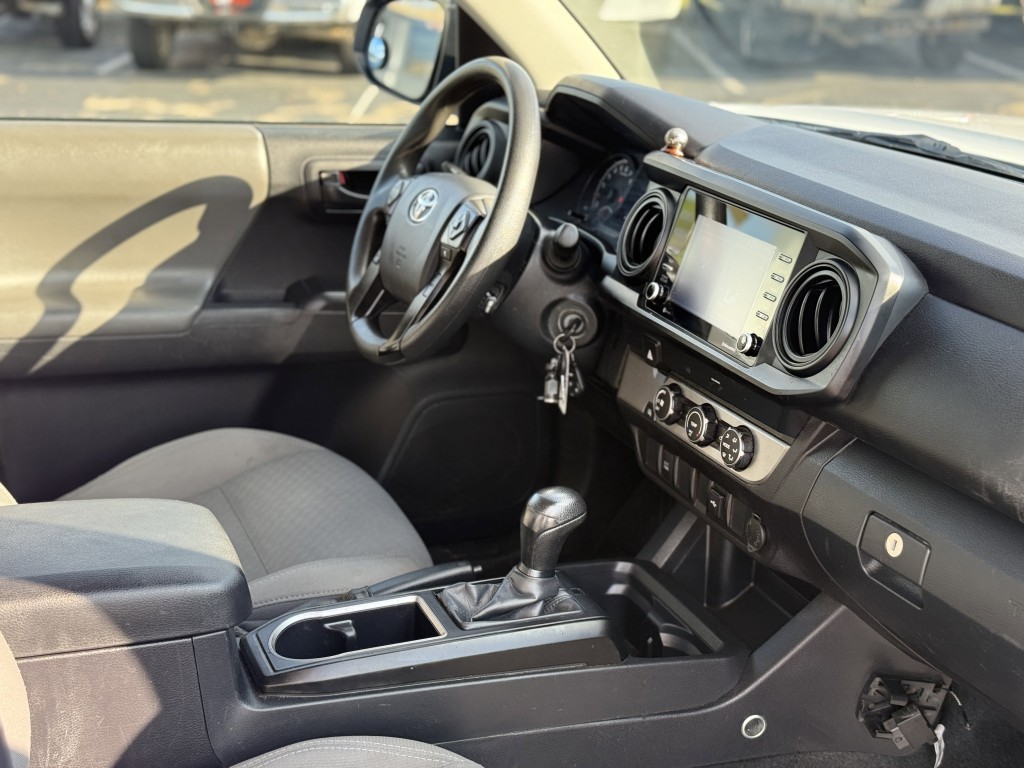 2022 Toyota Tacoma Image 12