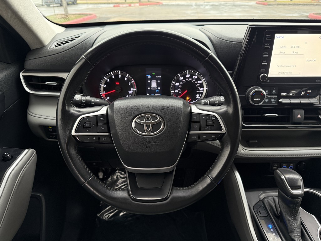 2022 Toyota Highlander Image 16