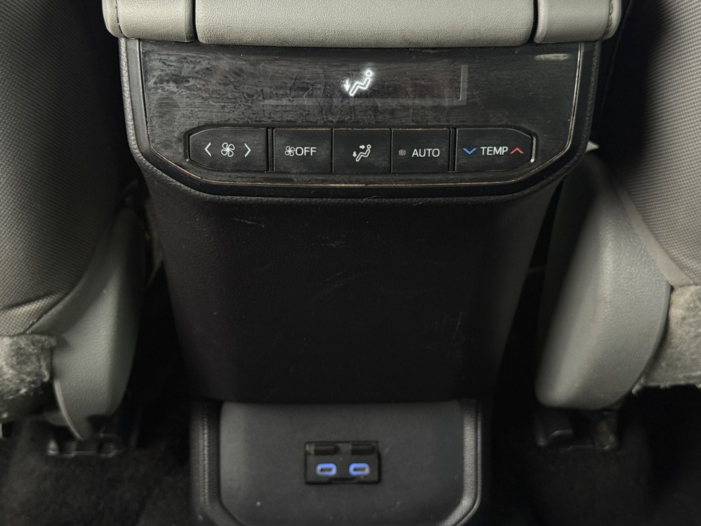 2022 Toyota Highlander Image 32