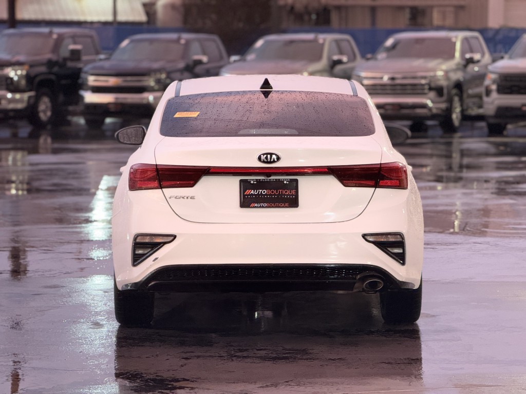 2021 Kia Forte Image 6