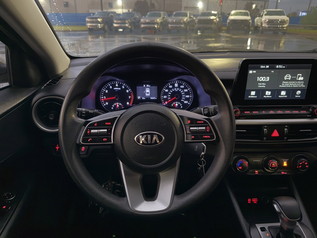 2021 Kia Forte Image 14