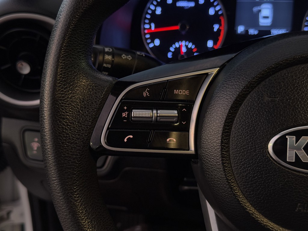 2021 Kia Forte Image 15