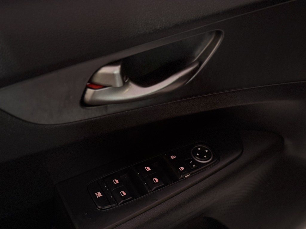 2021 Kia Forte Image 21