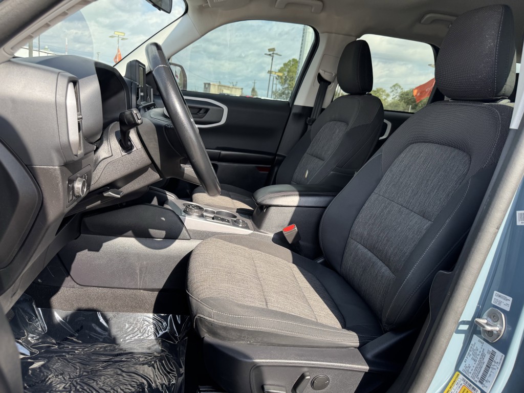 2023 Ford Bronco Image 26