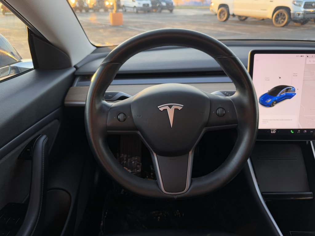 2019 Tesla Model 3 Image 15