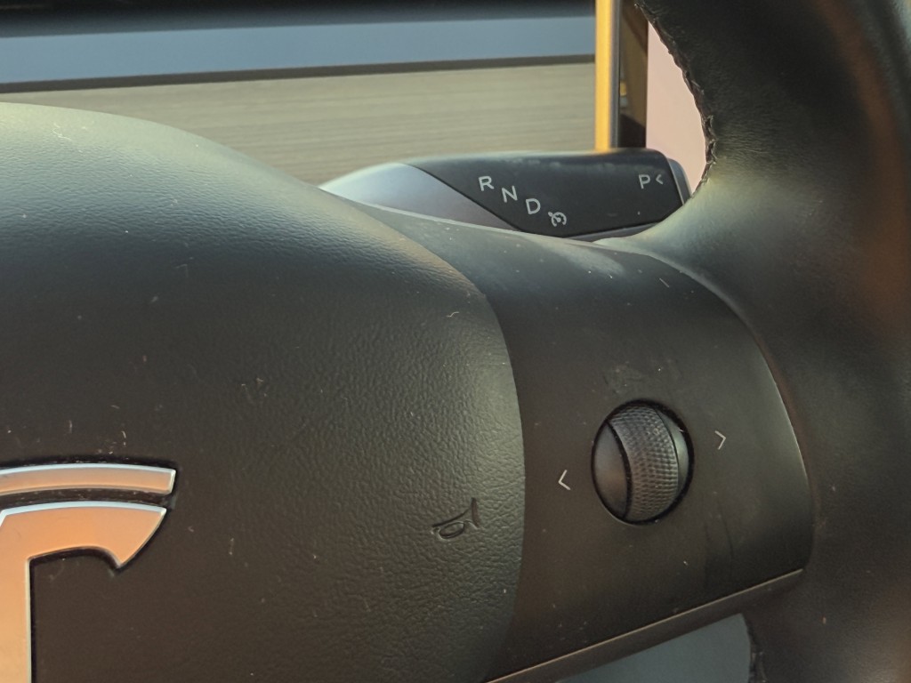 2019 Tesla Model 3 Image 17