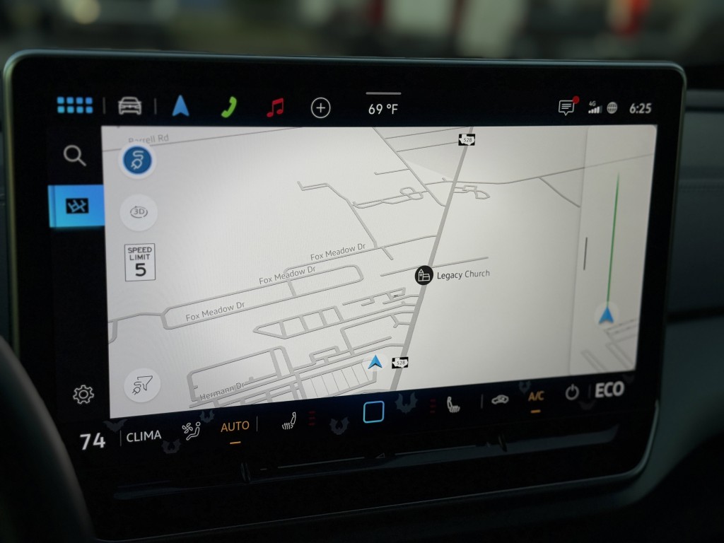 2025 Volkswagen Id.4 Image 18