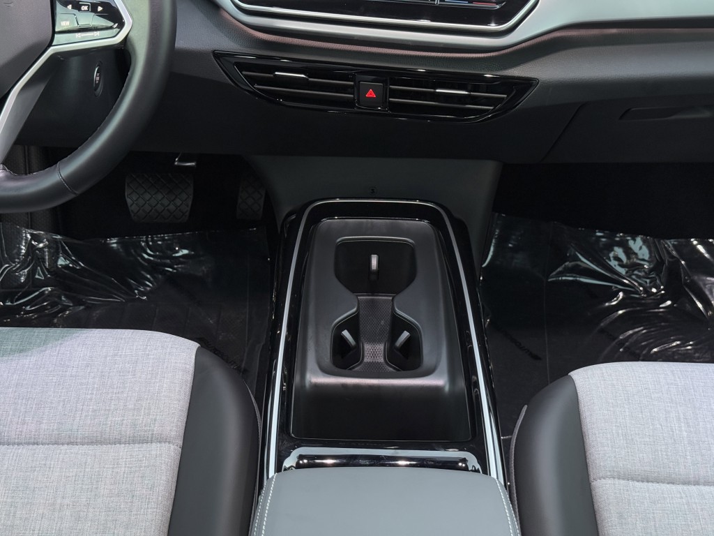 2025 Volkswagen Id.4 Image 23