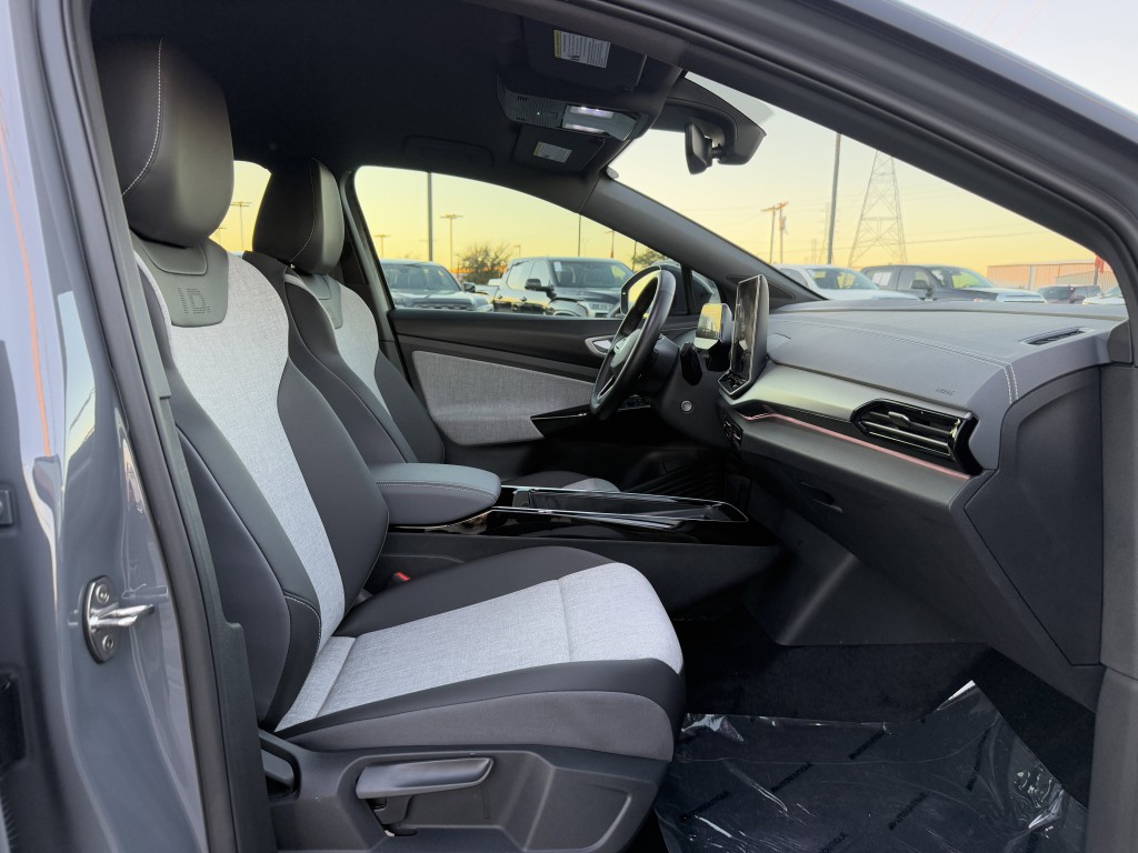 2025 Volkswagen Id.4 Image 26