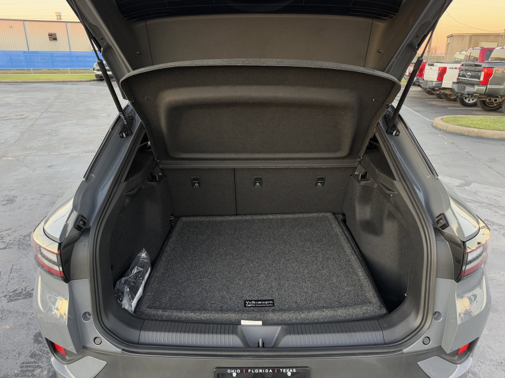 2025 Volkswagen Id.4 Image 30