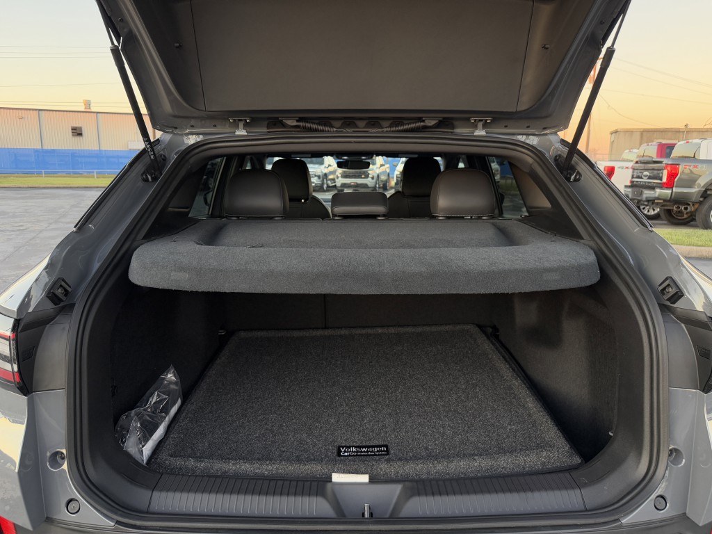 2025 Volkswagen Id.4 Image 31