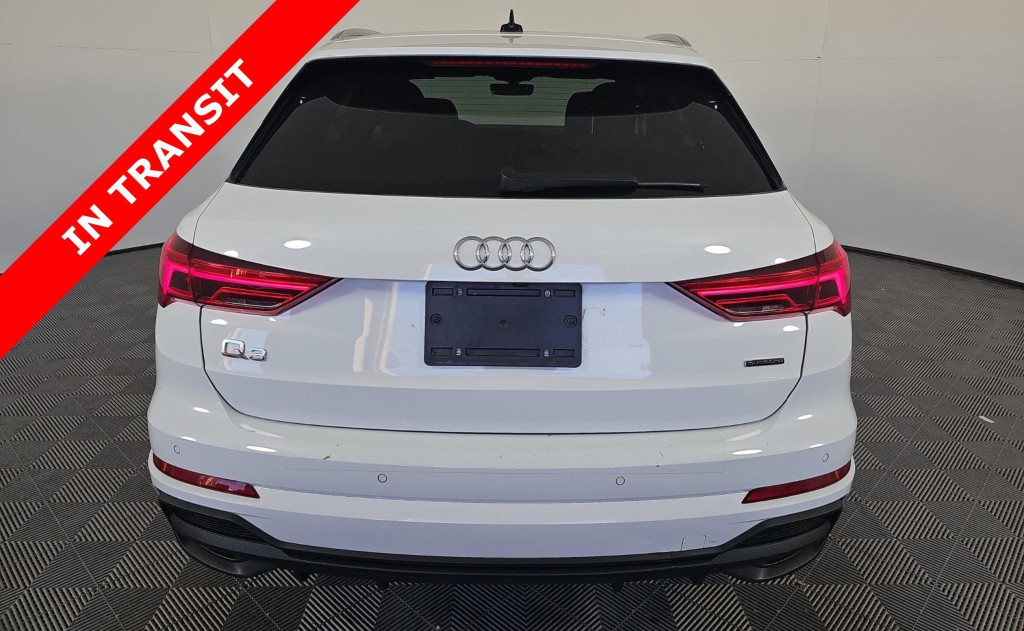 2024 Audi Q3 Image 7