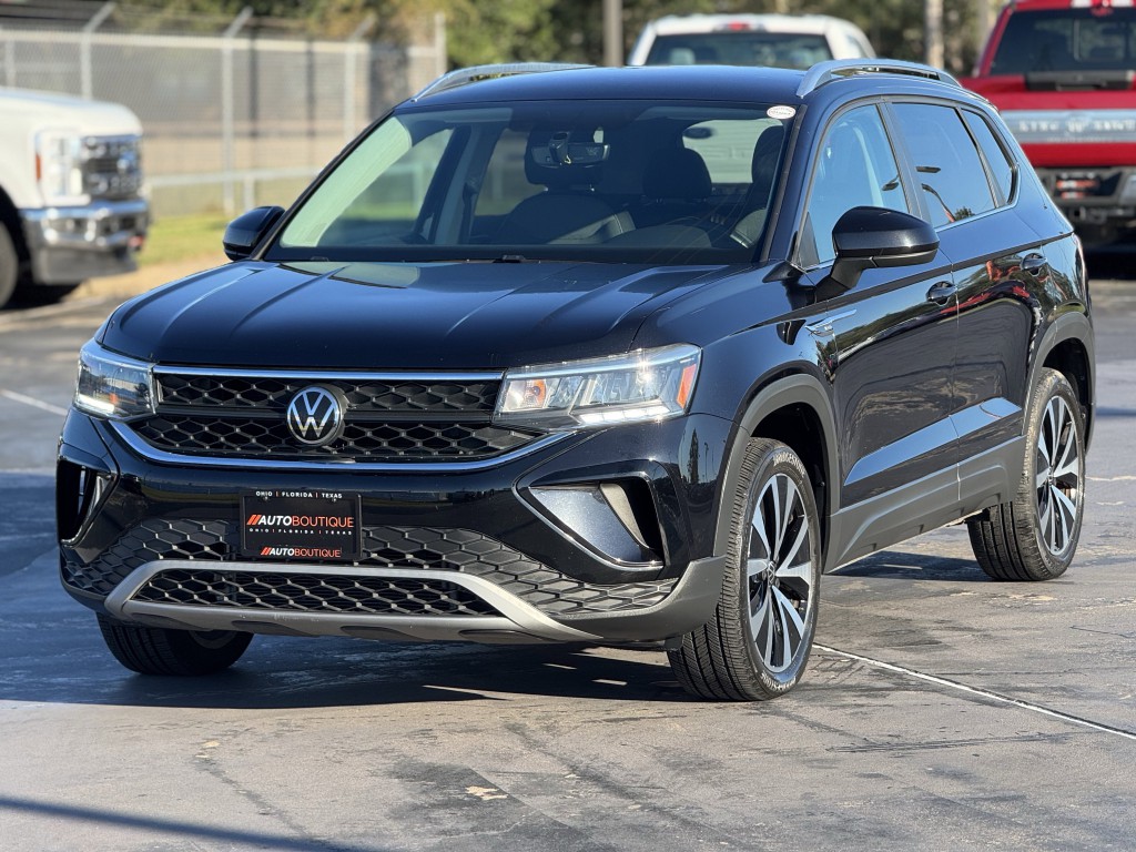 2022 Volkswagen Taos Image 5