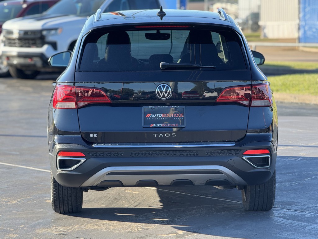 2022 Volkswagen Taos Image 7