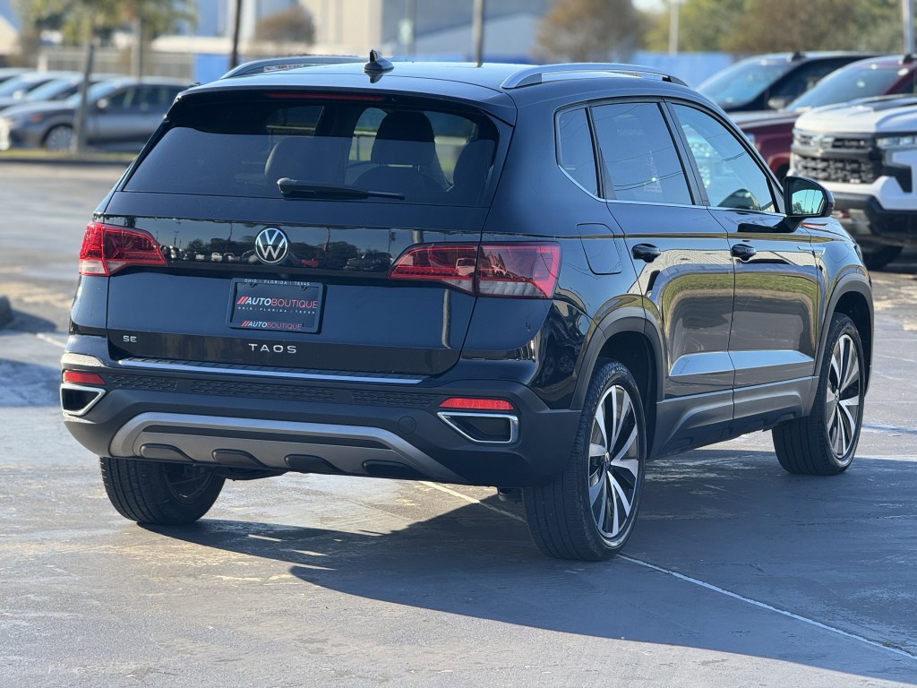 2022 Volkswagen Taos Image 9