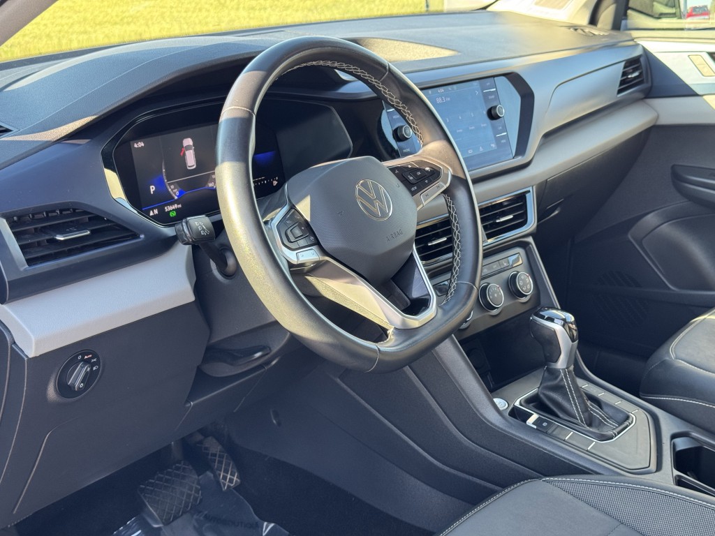 2022 Volkswagen Taos Image 12