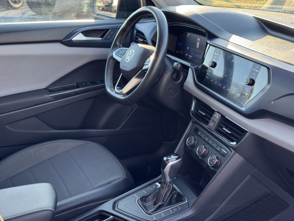 2022 Volkswagen Taos Image 13