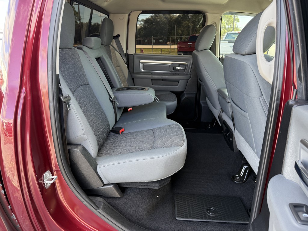 2018 RAM 1500 Image 27