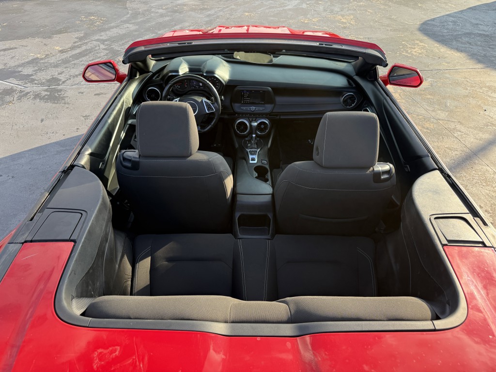 2020 Chevrolet Camaro Image 11