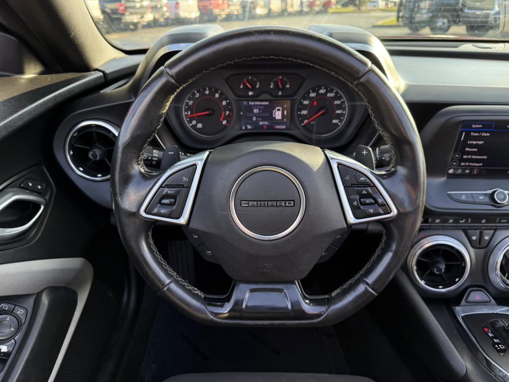 2020 Chevrolet Camaro Image 16