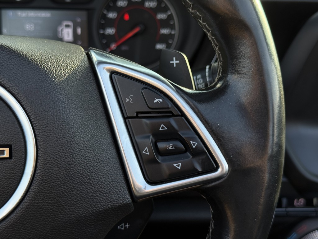 2020 Chevrolet Camaro Image 18