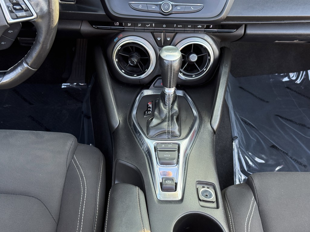 2020 Chevrolet Camaro Image 22