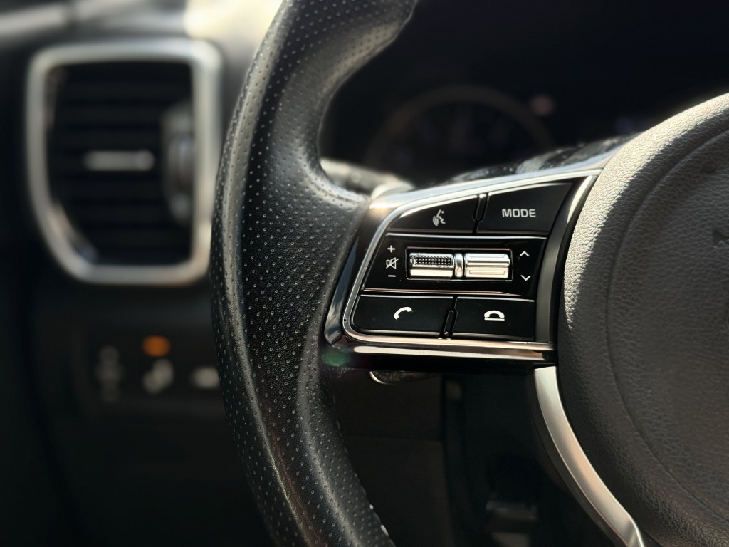 2020 Kia Sportage Image 17