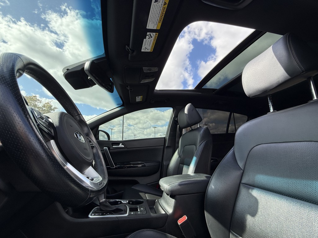 2020 Kia Sportage Image 30