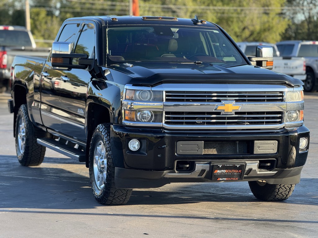 2015 Chevrolet Silverado 1500 Image 3