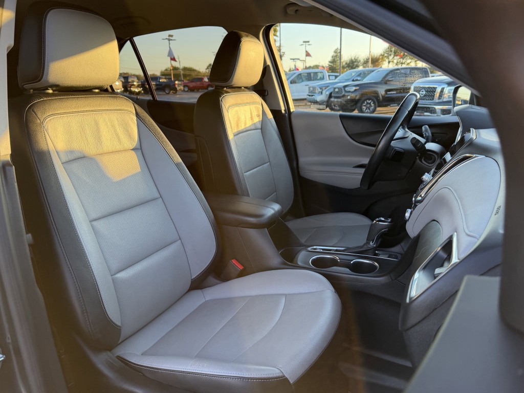 2020 Chevrolet Equinox Image 25