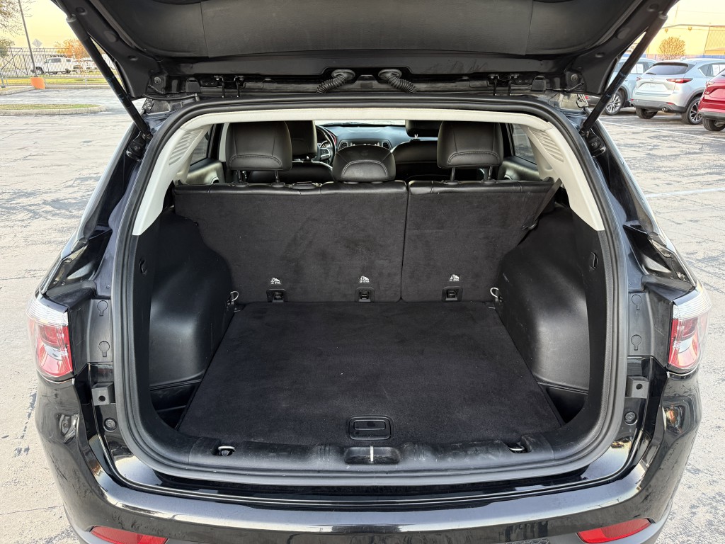 2020 Jeep Compass Image 32