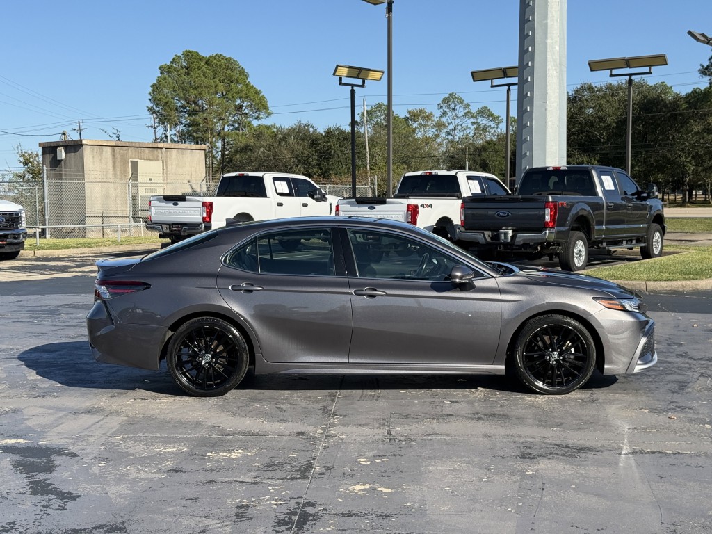 2022 Toyota Camry Image 10