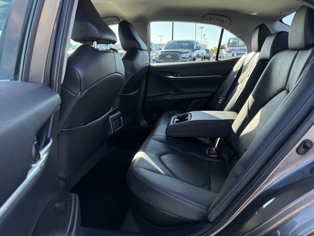 2022 Toyota Camry Image 28