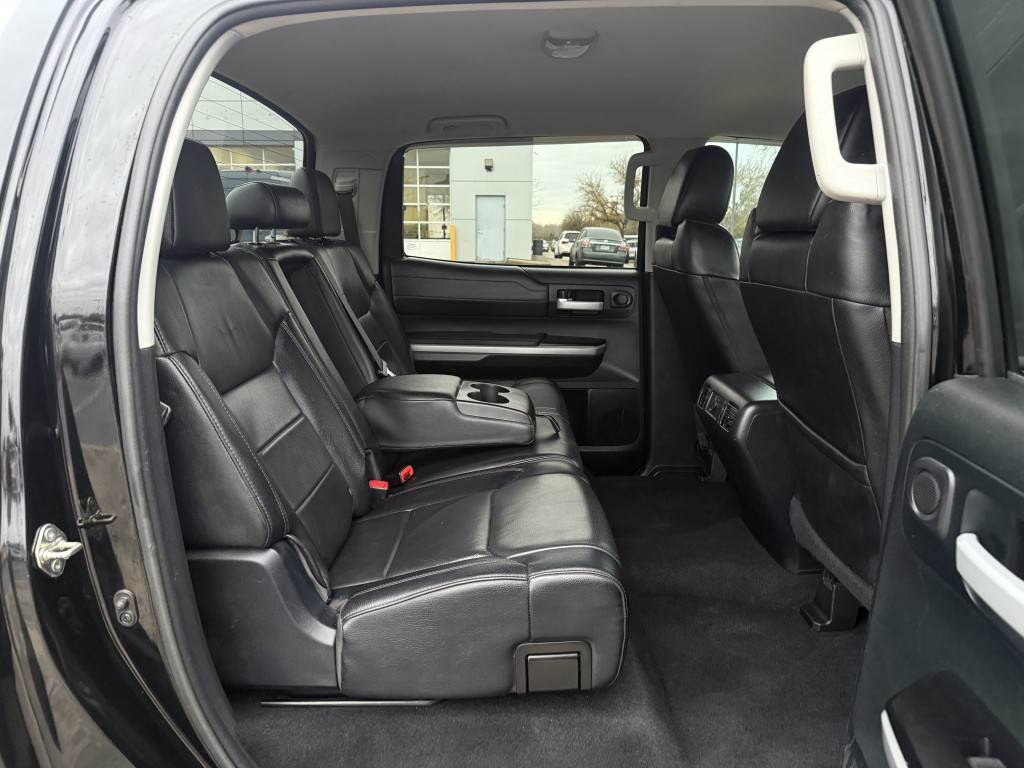 2017 Toyota Tundra Image 29