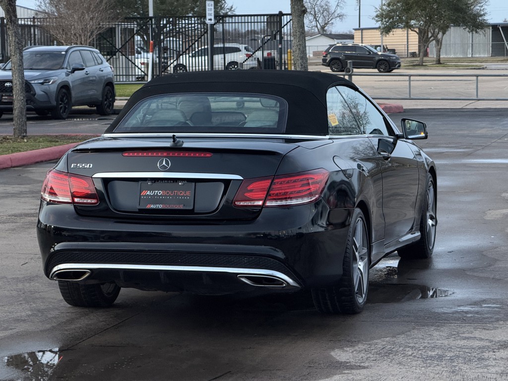 2016 Mercedes-Benz E-Class Image 9