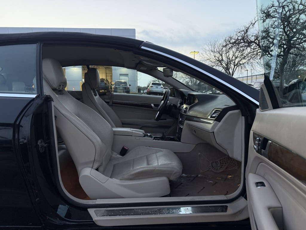 2016 Mercedes-Benz E-Class Image 31