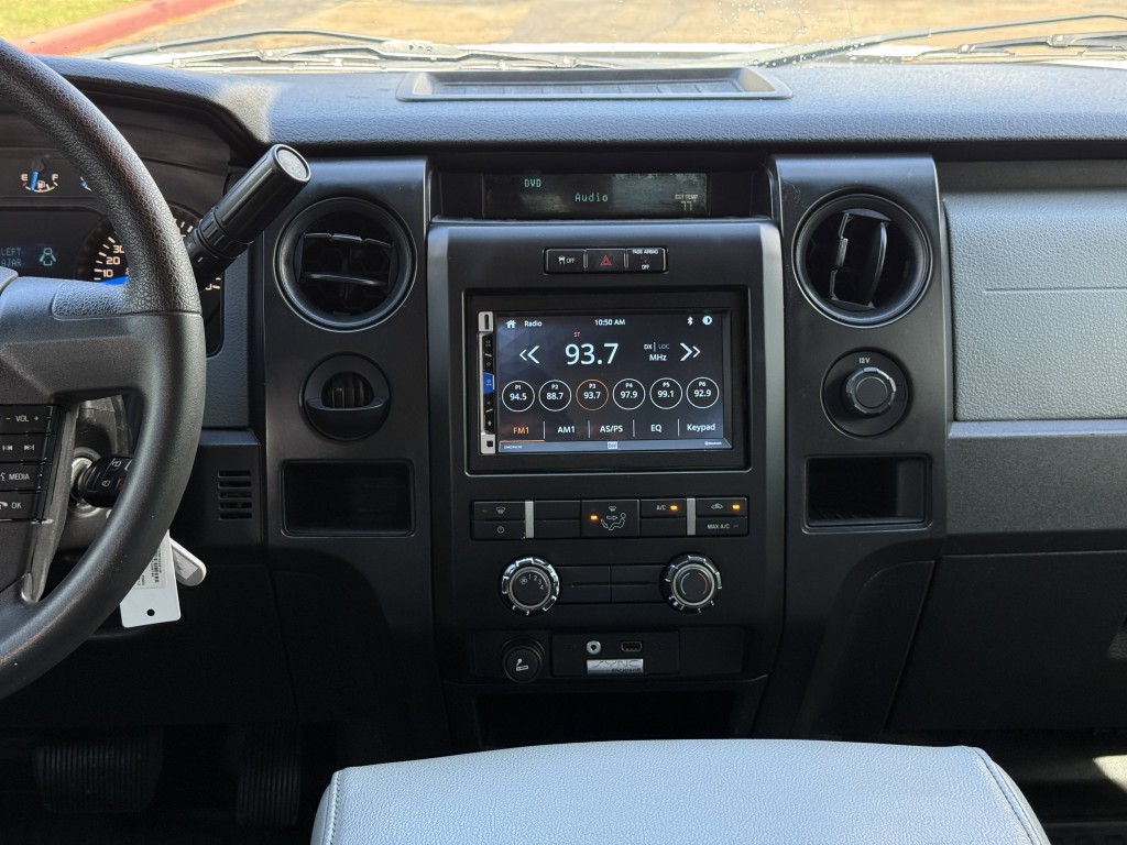 2014 Ford F-150 Image 19