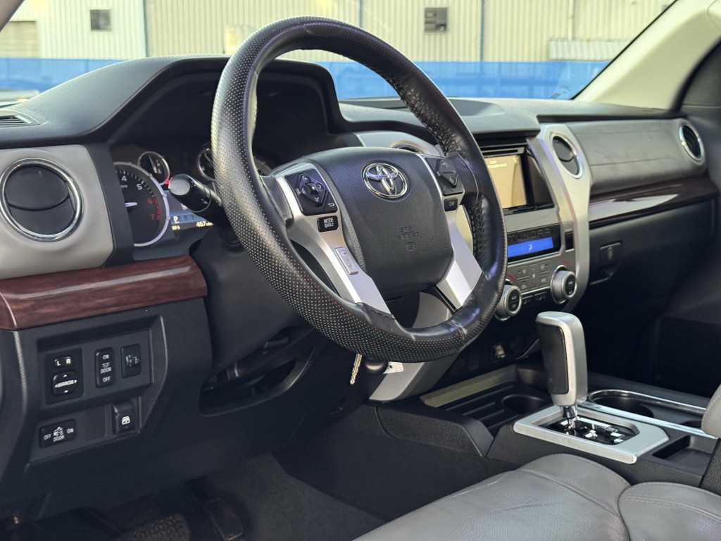 2014 Toyota Tundra Image 12