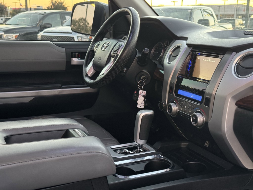 2014 Toyota Tundra Image 13