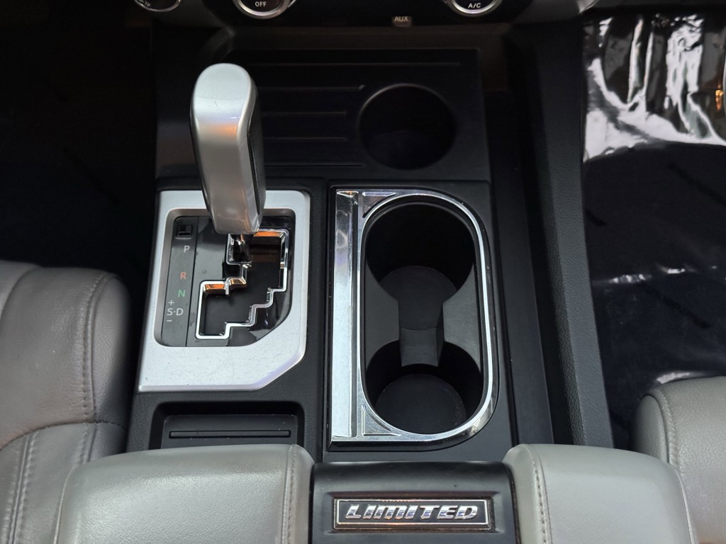 2014 Toyota Tundra Image 19