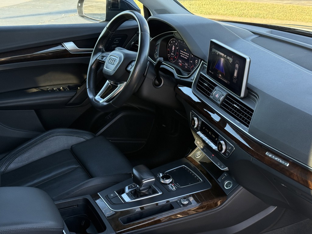 2019 Audi Q5 Image 14
