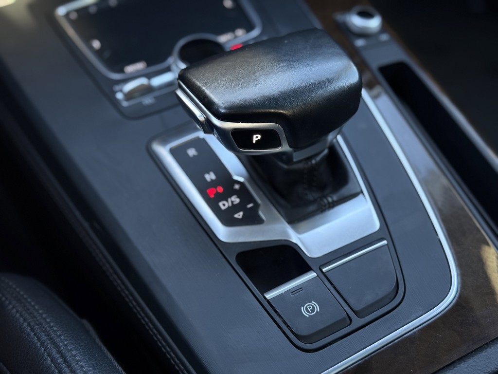 2019 Audi Q5 Image 25