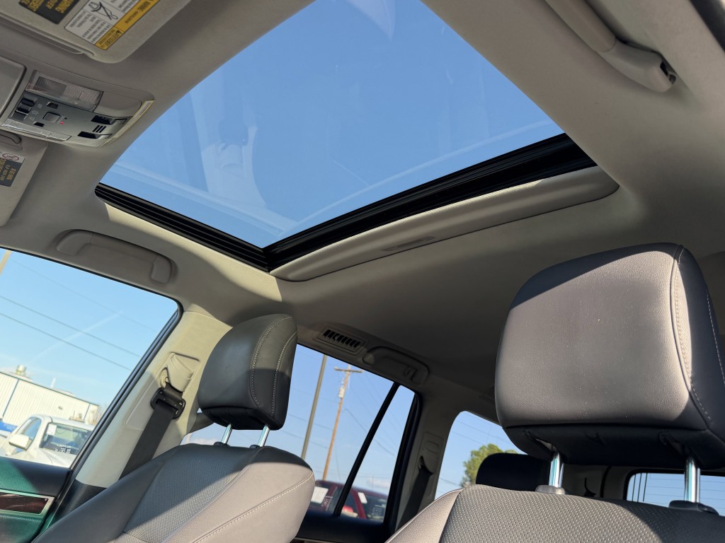 2019 Lexus GX Image 29